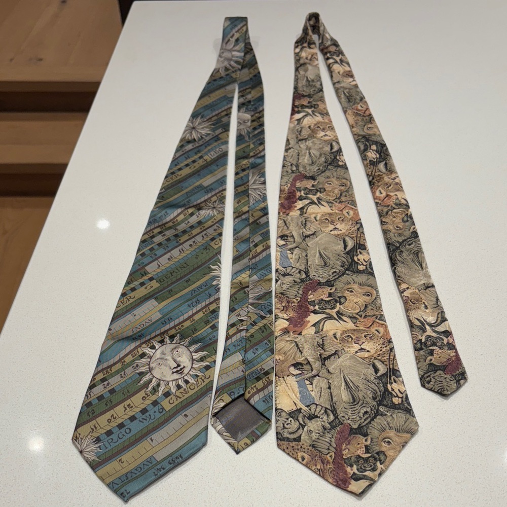 Elegant Patterned Ties Set